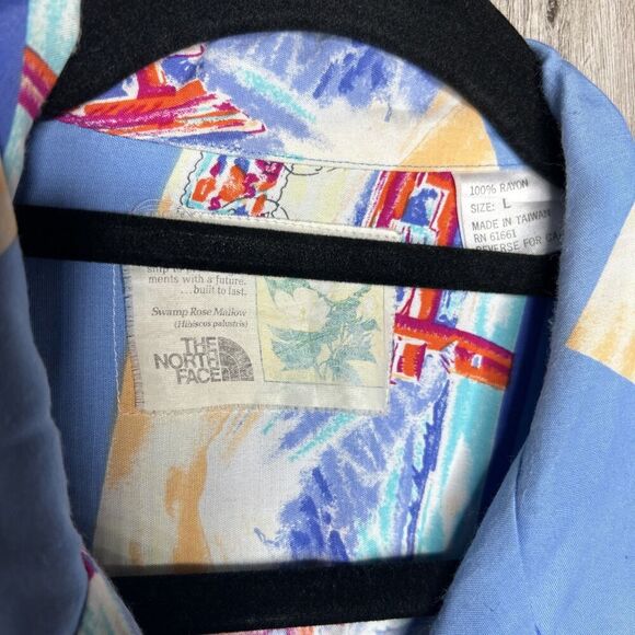 The North Face Men Casual Shirt Button Down Post Cards Japan Collared Size L - Picture 4 of 7